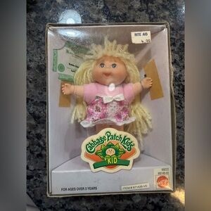 Vintage 1997 Cabbage Patch Kids doll. New.